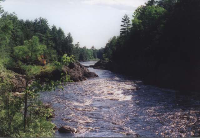 Images/heaters upriver end looking downriver.jpg